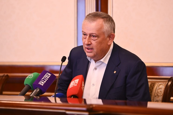 Сегодня губернатор Александр Дрозденко по телефону ответит на вопросы жителей Ленобласти