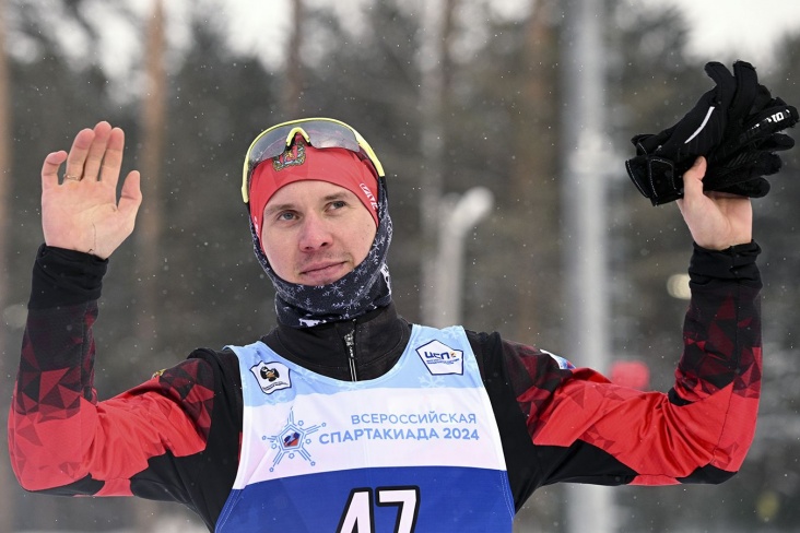 Чемпионом Спартакиады сильнейших в индивидуальной гонке стал биатлонист Евгений Сидоров из Тосненского района