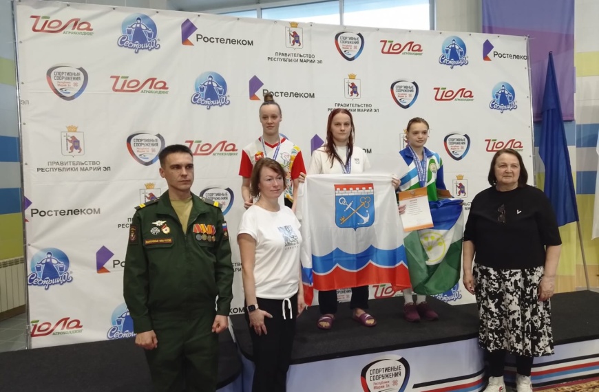 Алина Гузиенко из Тосно в очередной раз стала чемпионкой России по плаванию ЛИН